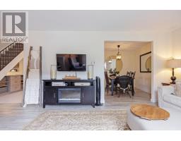 22 - 760 BERKSHIRE DRIVE - 8