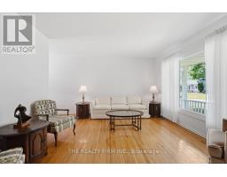 52 MAXWELL CRESCENT - 11