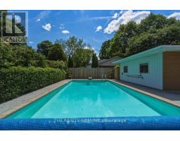 52 MAXWELL CRESCENT - 39