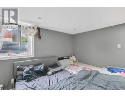 594 HIGHBURY AVENUE N - 24