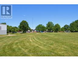 765 HOMEVIEW ROAD - 40
