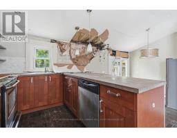 15 CARLTON AVENUE - 13