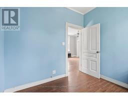 15 CARLTON AVENUE - 18
