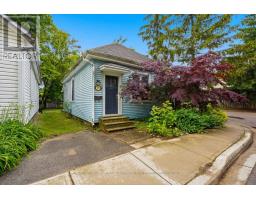 15 CARLTON AVENUE - 2