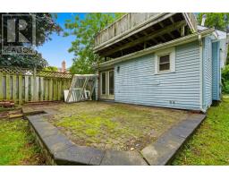 15 CARLTON AVENUE - 24