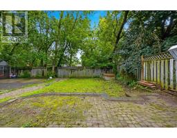 15 CARLTON AVENUE - 25