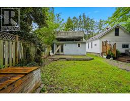 15 CARLTON AVENUE - 28