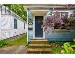 15 CARLTON AVENUE - 3