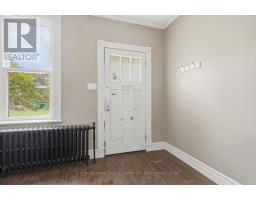 15 CARLTON AVENUE - 4