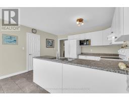 3191 SINGLETON AVENUE - 17