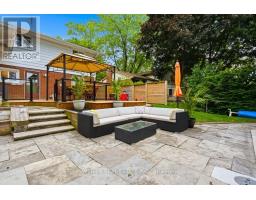 653 VISCOUNT ROAD - 42