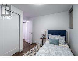 1 - 280 QUEENS AVENUE - 18