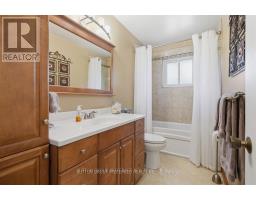 27 STORMONT DRIVE - 26