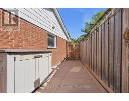 27 STORMONT DRIVE - 43