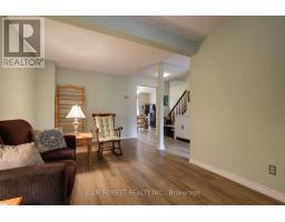 24 - 25 ERICA CRESCENT - 10