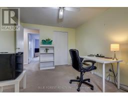 24 - 25 ERICA CRESCENT - 25