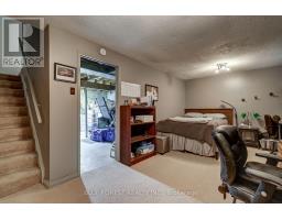 24 - 25 ERICA CRESCENT - 28