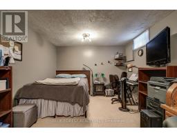 24 - 25 ERICA CRESCENT - 29
