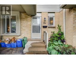 24 - 25 ERICA CRESCENT - 39