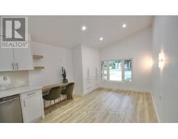 890 VISCOUNT ROAD - 25
