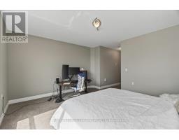 908 - 250 PALL MALL STREET - 17