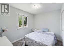 122 1/2 RAILWAY AVENUE - 18
