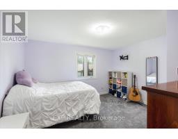 122 1/2 RAILWAY AVENUE - 20