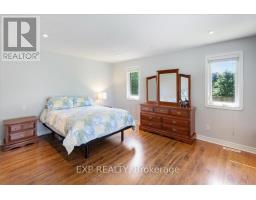 122 1/2 RAILWAY AVENUE - 22