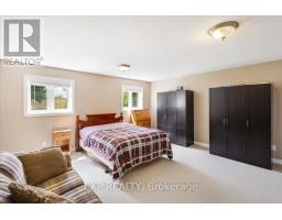 122 1/2 RAILWAY AVENUE - 34