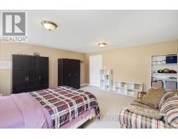 122 1/2 RAILWAY AVENUE - 35