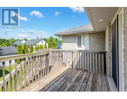 122 1/2 RAILWAY AVENUE - 40