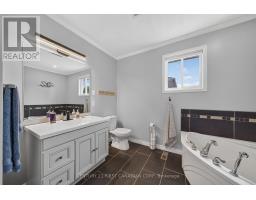 237 PARKVIEW DRIVE E - 23