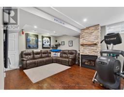 237 PARKVIEW DRIVE E - 28