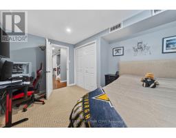 237 PARKVIEW DRIVE E - 32