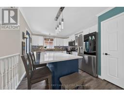 237 PARKVIEW DRIVE E - 9