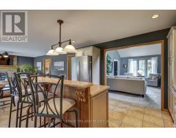 4588 COLONEL TALBOT ROAD - 16