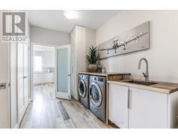 12 GROGAST COURT - 15