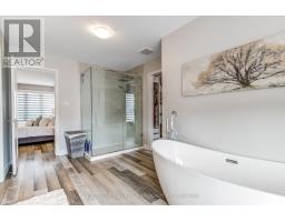 12 GROGAST COURT - 19