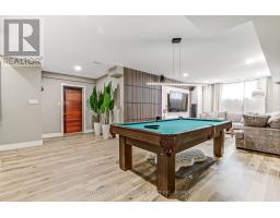 12 GROGAST COURT - 33