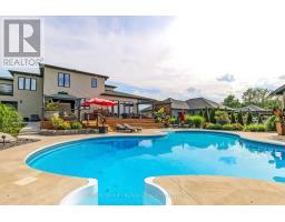 12 GROGAST COURT - 37