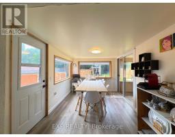438 MAGNOLIA CRESCENT - 11
