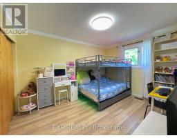 438 MAGNOLIA CRESCENT - 15