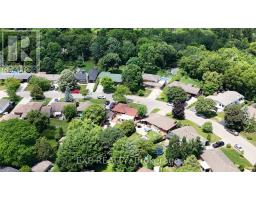 438 MAGNOLIA CRESCENT - 34