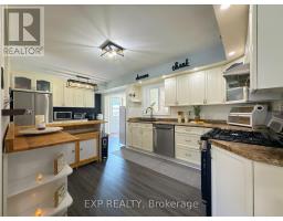 438 MAGNOLIA CRESCENT - 9