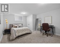 149 COLLINS WAY - 32