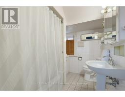 243 TECUMSEH AVENUE E - 19