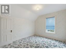 243 TECUMSEH AVENUE E - 28