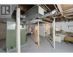 243 TECUMSEH AVENUE E - 33
