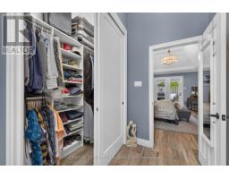 621 LANSDOWNE AVENUE - 26