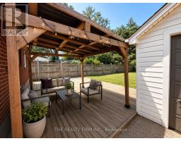 1626 LEONARD STREET - 19
